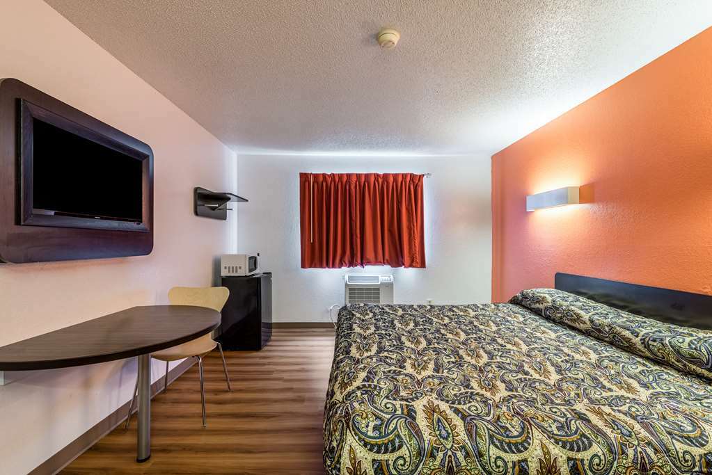 Red Roof Inn Финдли Номер фото
